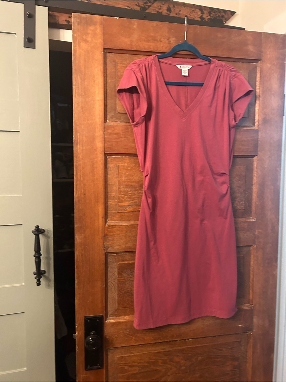 Athleta V‑Neck Short Sleeve Midi Dress in Rose Dust